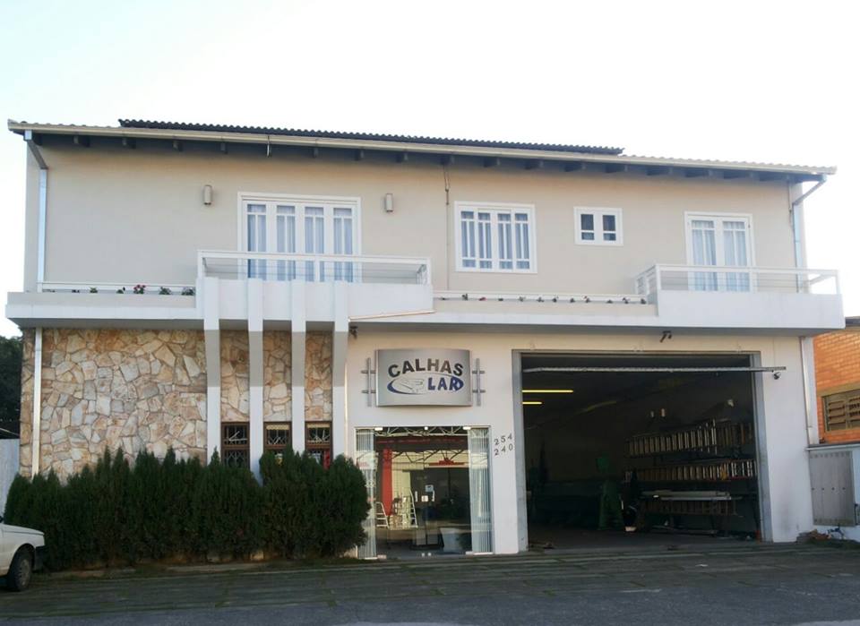 Calhas Lar - Fachada